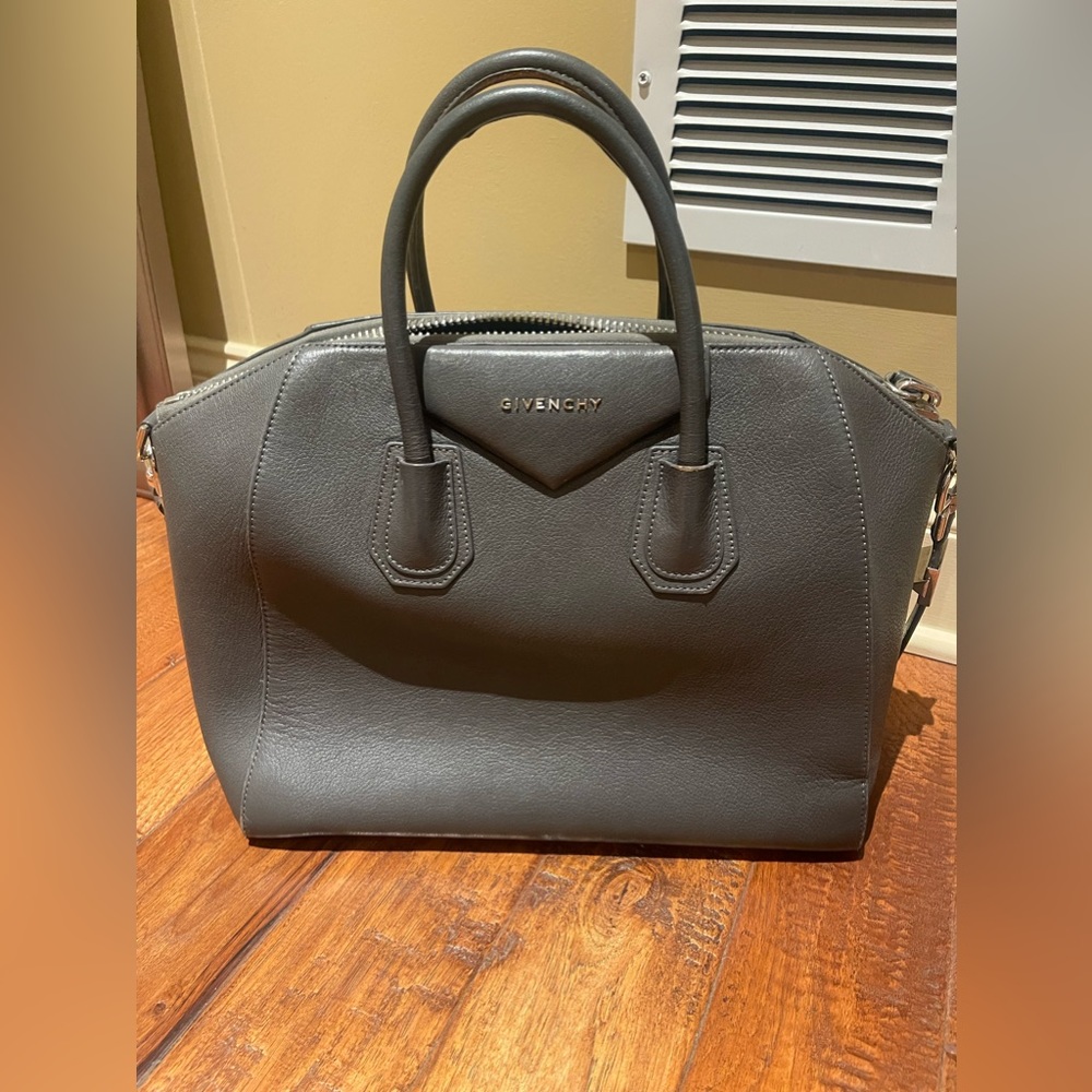 Givenchy Medium Antigonia in Gray
